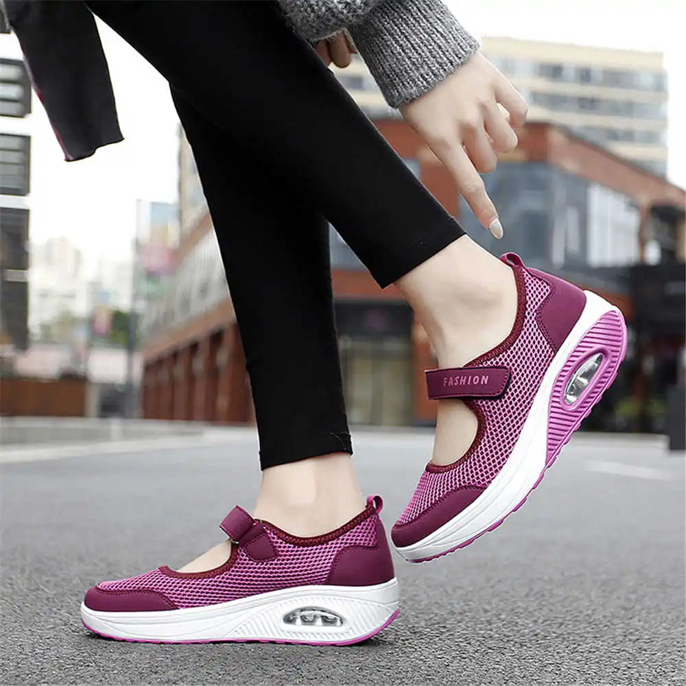 36-41 Demi-season Colored Snea - Luxury Lifestyle News review and price